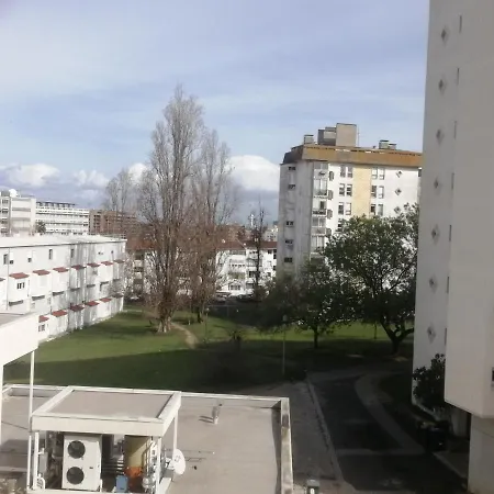 Encarnacao Metro 4 * Lisboa