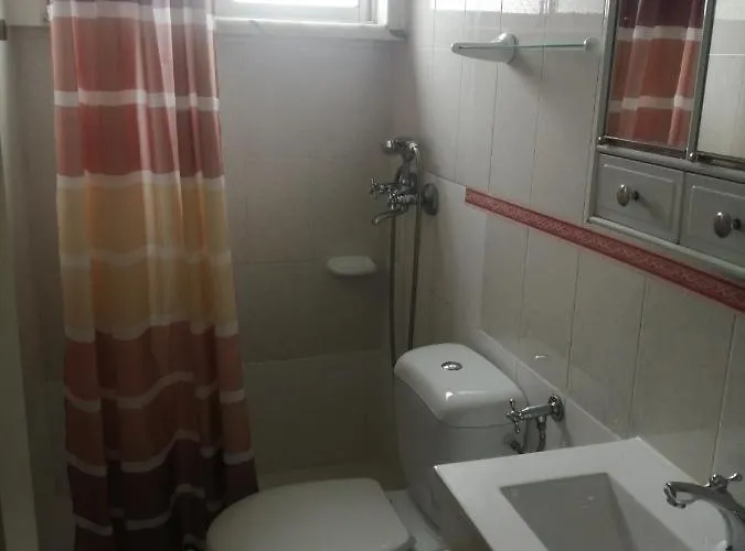 Apartment Encarnacao Metro 4 Lisbon