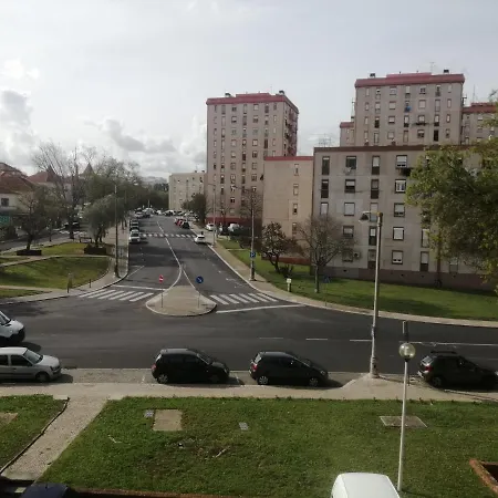 Encarnacao Metro 4 公寓 *